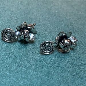 Vintage sterling screw back earrings